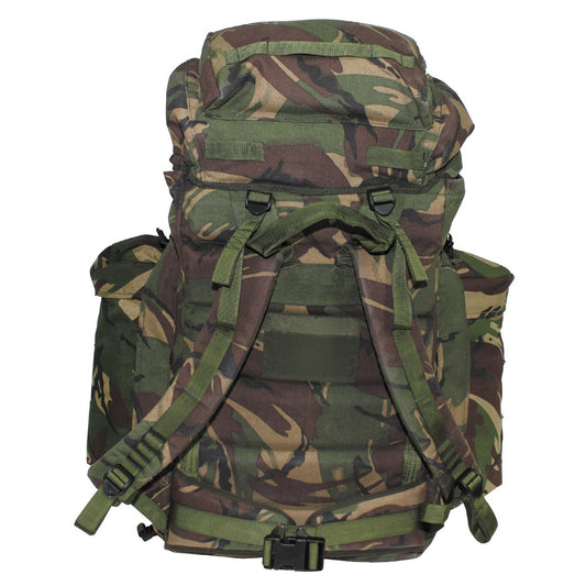 Brit. Rucksack, "PLCE LONG",Seitentaschen, DPM tarn, gebr.