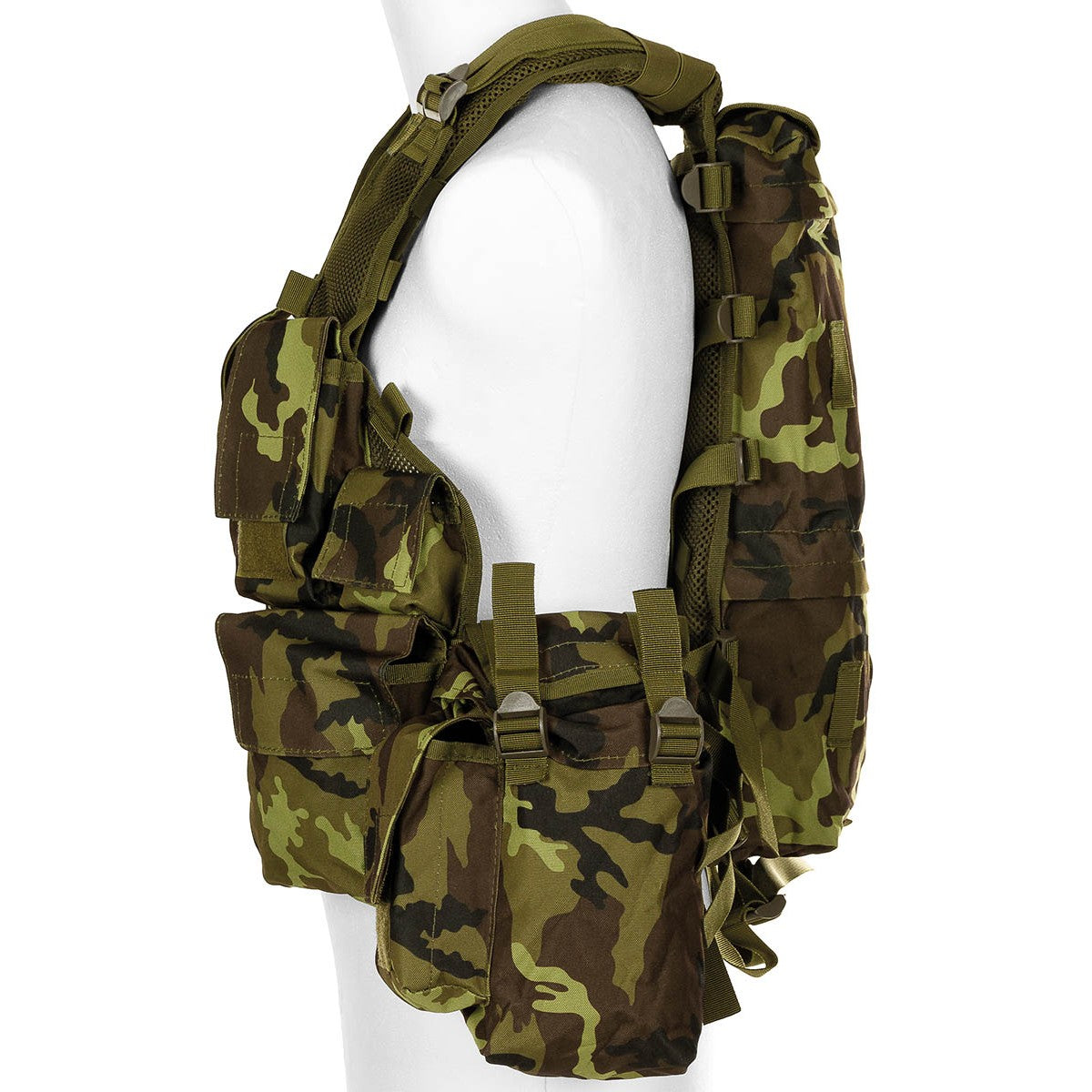 Tactical Weste, div. Taschen, M 95 CZ tarn